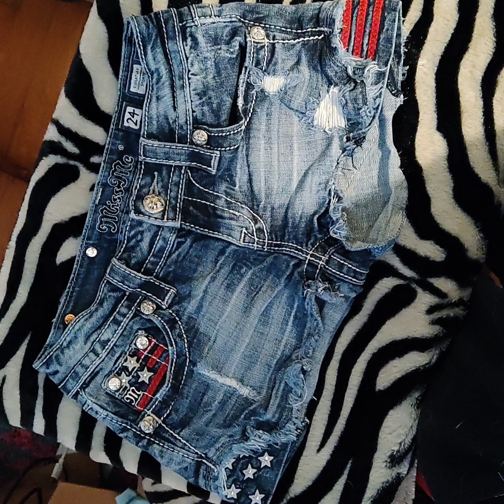 Miss me shorts
